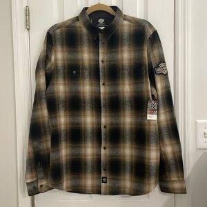 💕NWT Harley Davidson Museum Men’s Button Down Flannel